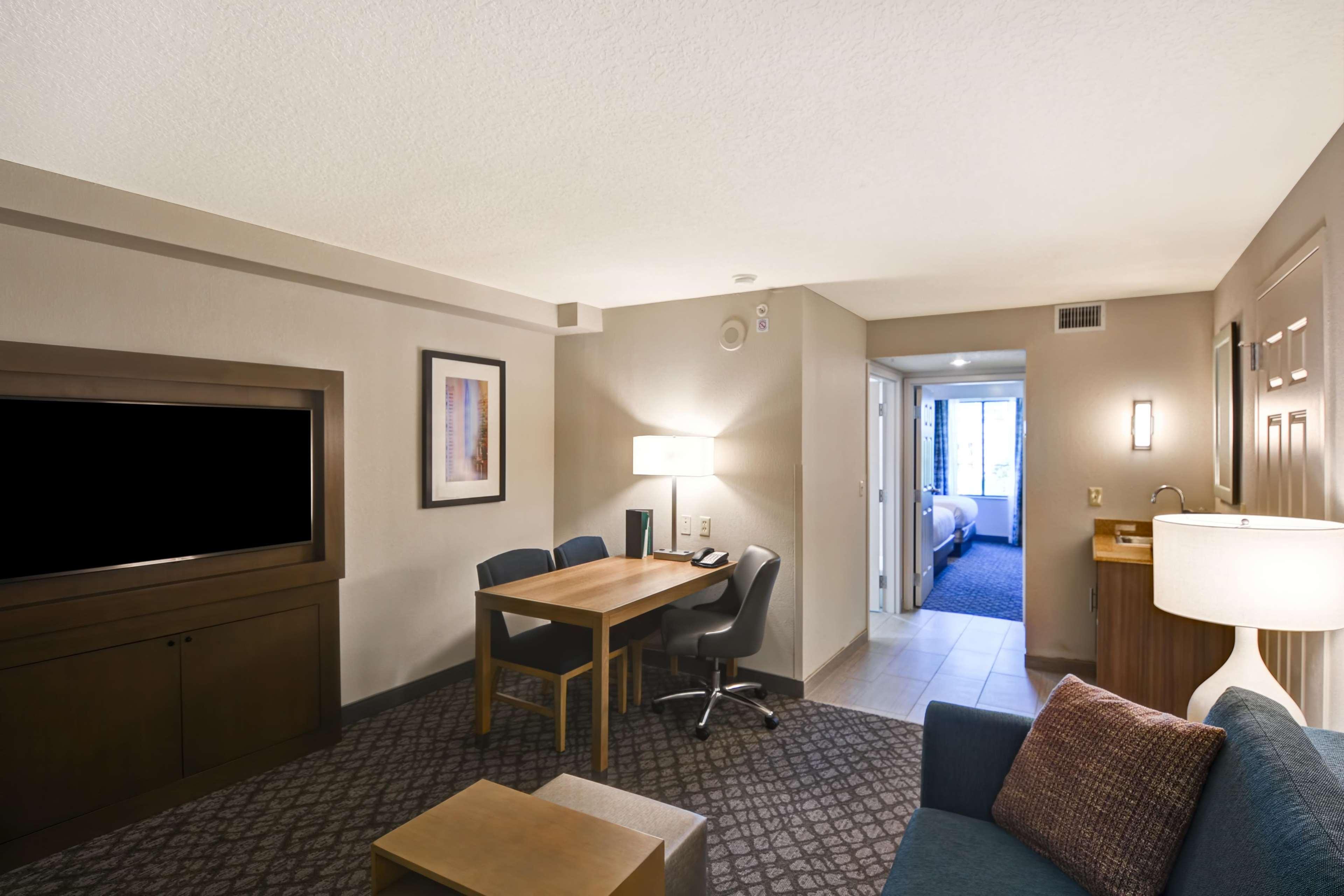 Embassy Suites By Hilton Orlando Downtown Exteriör bild