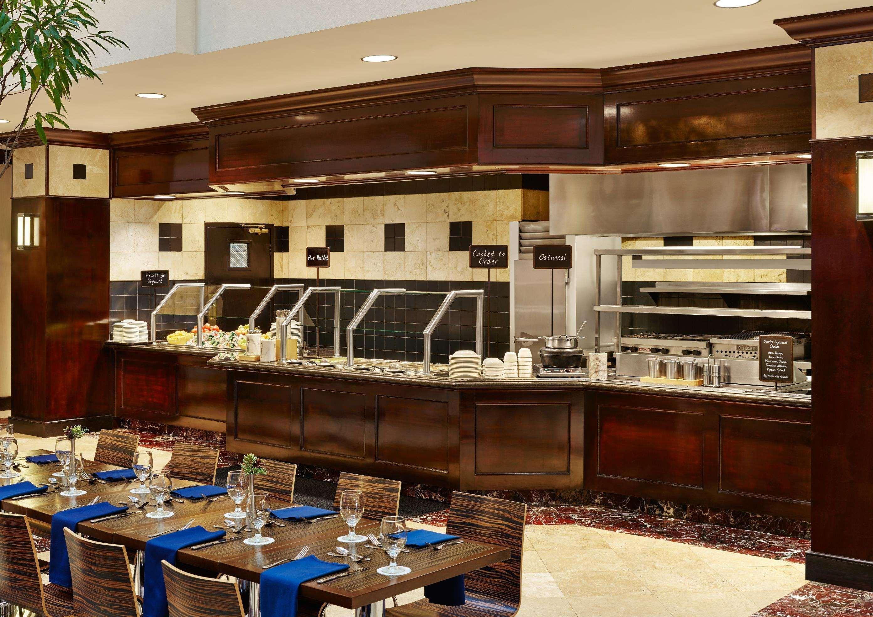 Embassy Suites By Hilton Orlando Downtown Exteriör bild